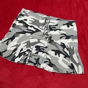 Vintage Y2K/90s Mind Games Camo Mini Skirt